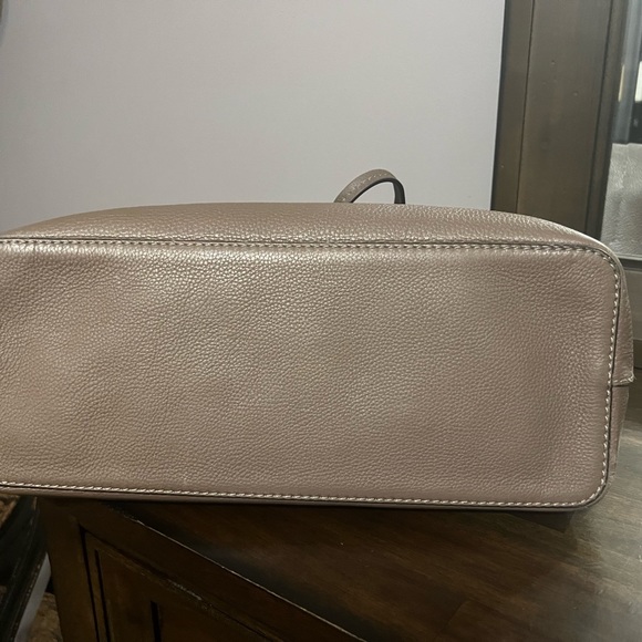 Tory Burch Mcgraw Tote - Picture 5 of 6